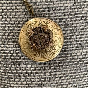 ANTIQUE BUTTON LOCKET NECKLACE | Made in Canada | EUC